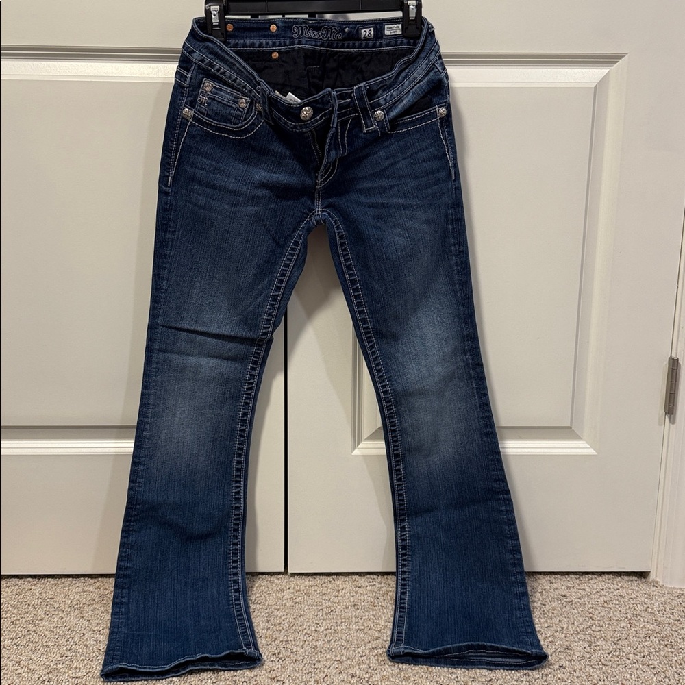 Miss Me Fleur de Lis Embellished Signature Boot Mid Rise Jeans Size 28 NWOT